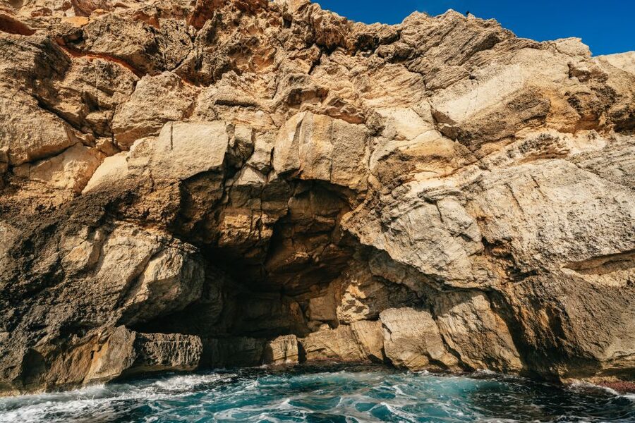 Palma Bay: 1-Hour Speedboat Adventure - Cap Rocat’s cliffs and protected coast
