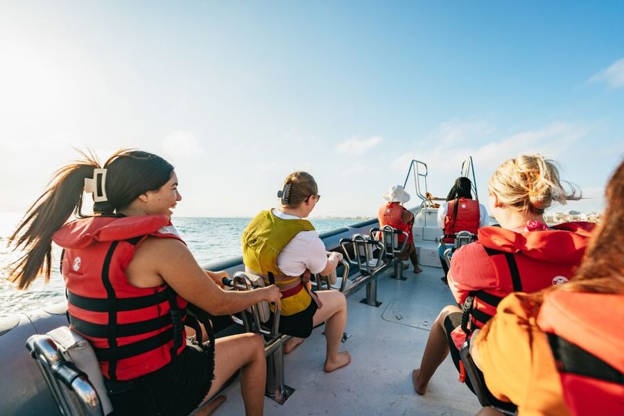 Palma Bay: 1-Hour Speedboat Adventure - The final burst of speed