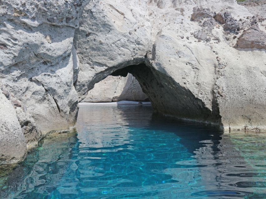 Paros: Private Paros and Antiparos Luxury Speedboat Tour - The sea cave, where the boat becomes the viewpoint