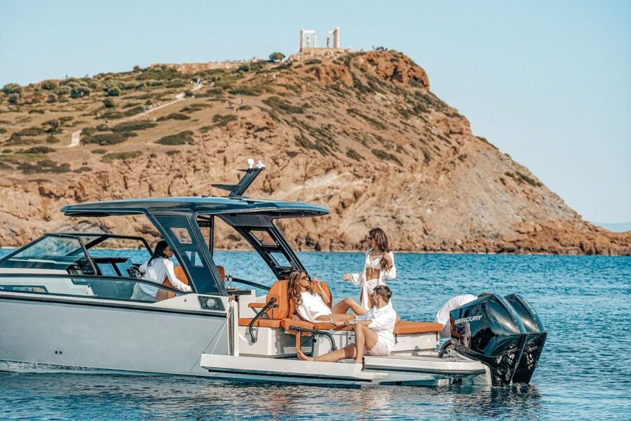 Paros: Private Paros and Antiparos Luxury Speedboat Tour - What $766 means for your group