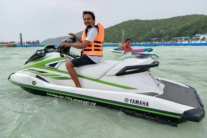 Pattaya : Coral Island Tour by Speedboat with Indian Lunch & Pick Up from Hotel - Staff, language, and group size