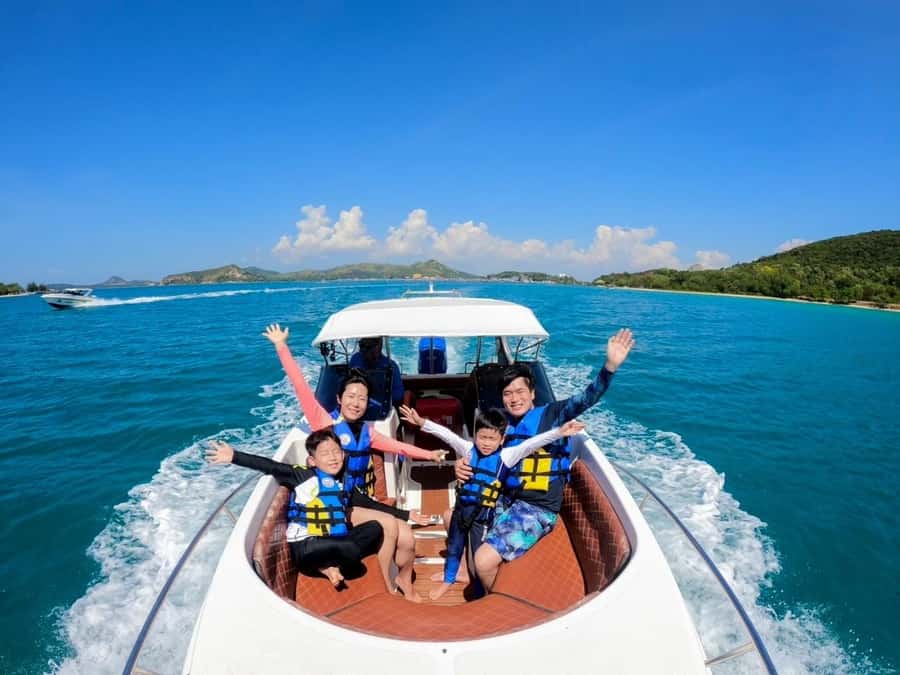 Pattaya: Private Speedboat Nemo Island with Snorkel & BBQ - Snorkeling With Nemo and Coral
