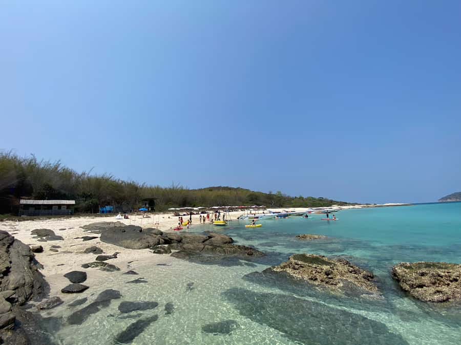 Pattaya: Private Speedboat Tour to Koh Phai with Activities - Is $385 good value for three people?