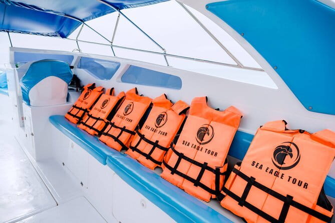 Phang Nga Bay Blitz to James Bond Island by Speedboat from Krabi - Beach time at Koh Kudu or Koh Nok