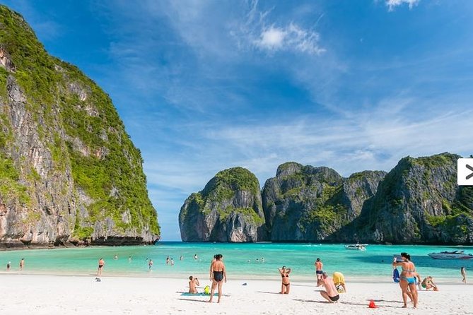 Phi Phi & Bamboo Islands Full-Day Tour by Speedboat From Phuket - Ko Phi Phi Le offers another hour in the water