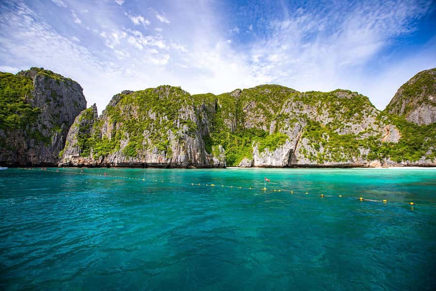 Phi Phi: Full-Day Phi Phi Islands & Sunset Tour by Speedboat - Practical details that can save your day