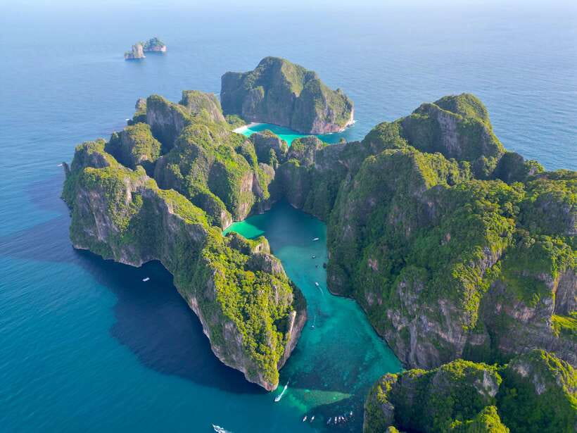 Phi Phi: Half-Day Speedboat Tour with Maya Bay & Snorkel - Key things to know before booking