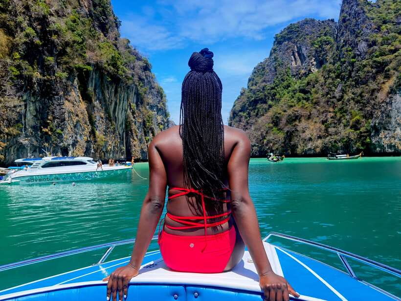 Phi Phi: Half-Day Speedboat Tour with Maya Bay & Snorkel - Why this Phi Phi tour offers good value at $47