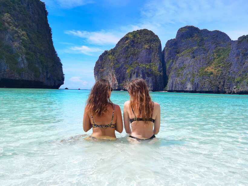Phi Phi: Half-Day Speedboat Tour with Maya Bay & Snorkel - Viking Cave and the main snorkeling time