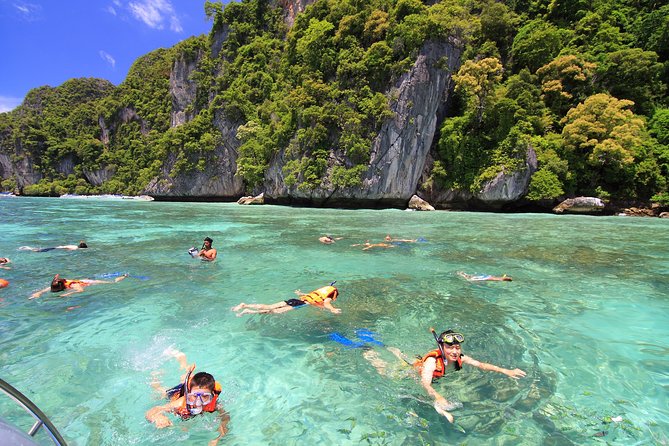Phi Phi Island from Phuket by Speedboat (SHA Plus) - Khai Nai at 9:30 a.m.: a gentle start in clear water
