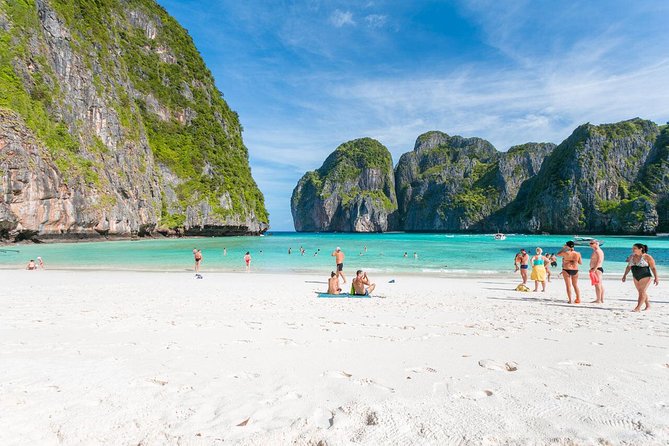 Phi Phi Island Tour by Speedboat from Krabi with Lunch (SHA Plus) - Phi Phi Don brings lunch and shopping