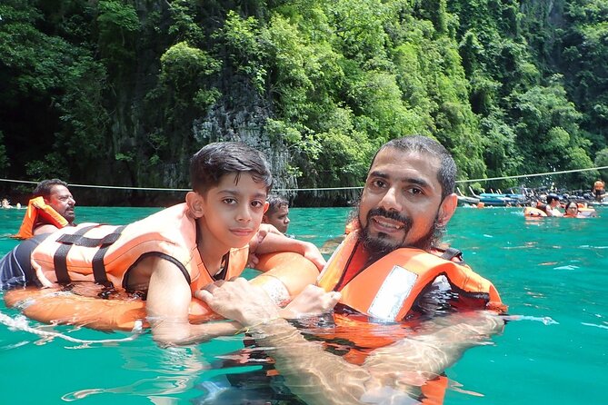 Phi Phi Islands Adventure Day Tour by Speedboat from Krabi - How the guides and group size shape the day
