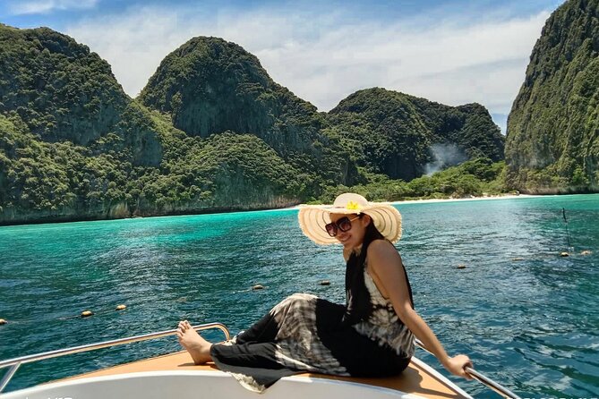 Phi Phi Islands and Khai Islands Snorkeling Tour By Speedboat From Phuket - Pi Leh Bay and the famous Maya Bay