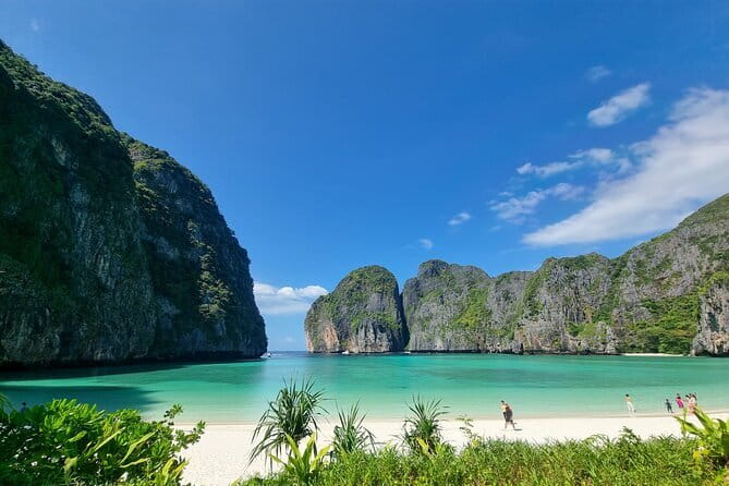 Phi Phi Islands Exclusive Tour by Speedboat from Koh Yao Yai - Koh Bida Nok and the best chance for marine life