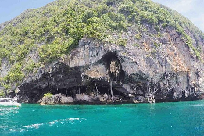 Phi Phi Islands One Day Tour by Speedboat From Phuket - Maya Bay, the famous centerpiece