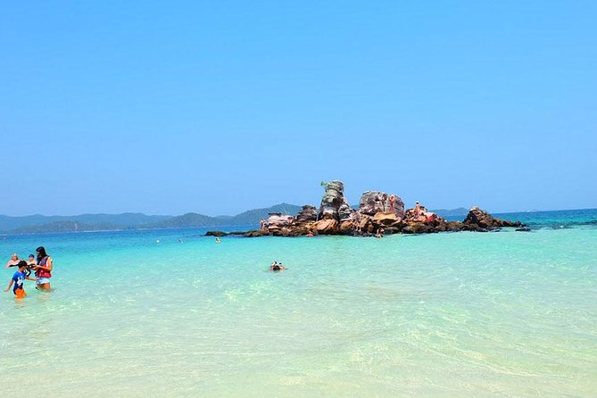 Phi Phi Islands One Day Tour by Speedboat From Phuket - Group size, safety, and comfort
