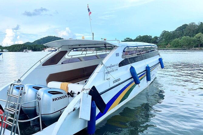Phi Phi Islands Speedboat Full-Day Tour from Phuket+ Buffet Lunch - Loh Samah Bay and Viking Cave add variety