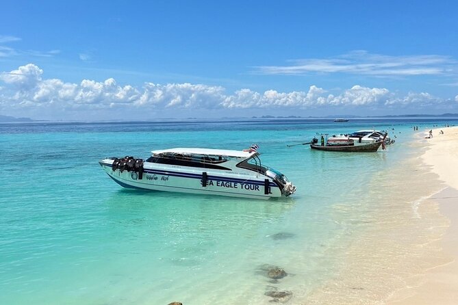 Phi Phi Islands Speedboat Tour Adventure from Krabi - Lunch and free time on Phi Phi Don