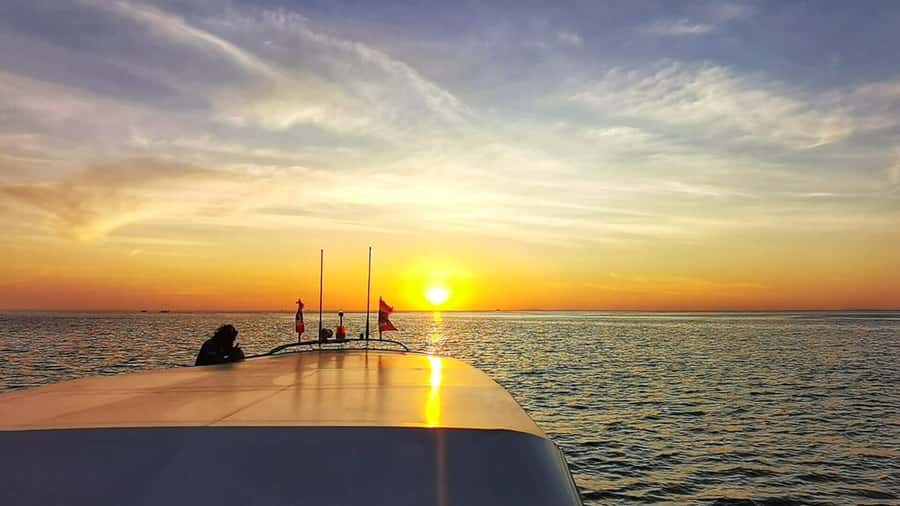 Phi Phi: Sunrise & Beat The Crowds to Maya Bay by Speedboat - Key points to know before booking