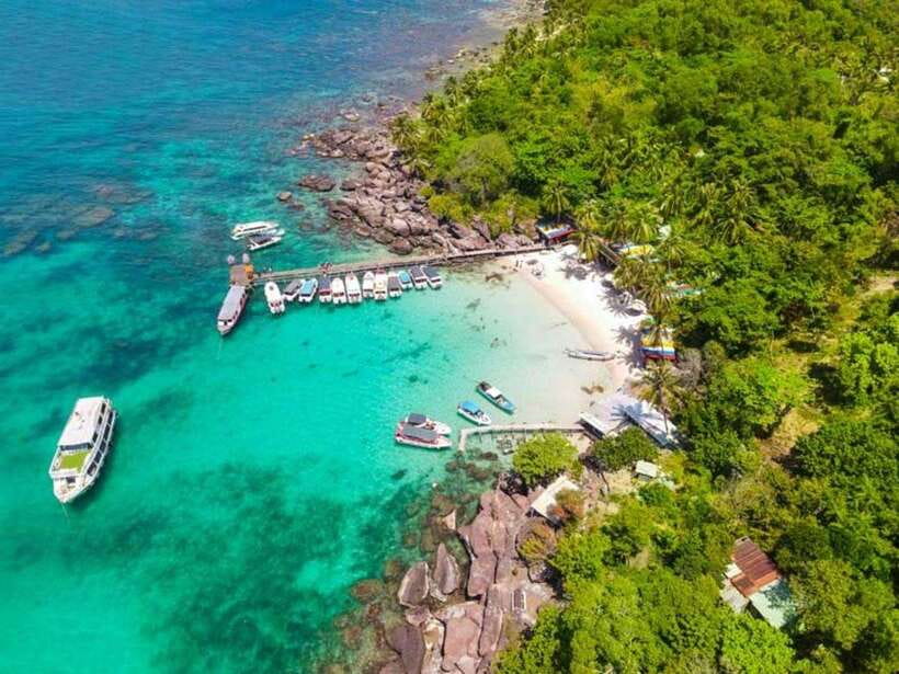 Phu Quoc: 3 Islands Trip Snorkeling by Speed Boat - Xuong Island, also called Mong Tay Island