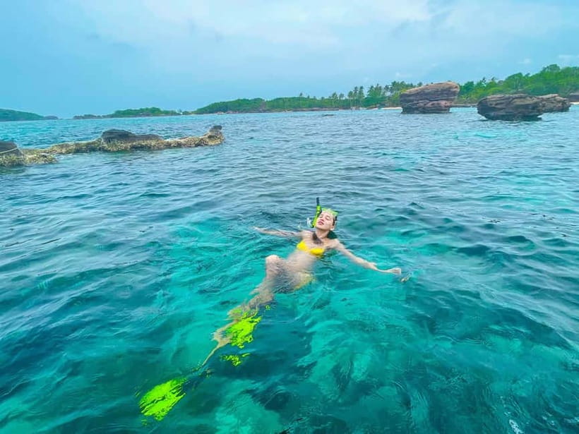 Phu Quoc: 4 Islands By Speedboat & Cable Car Trip - Gam Ghi Island and its coral reef