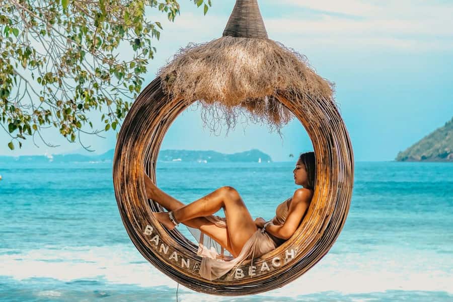 Phuket: Banana Beach Speedboat Island Experience with Lunch - Snorkeling in clear water