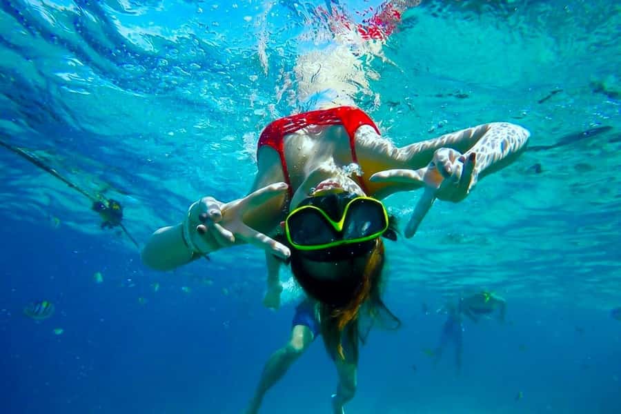 Phuket: Deluxe Phi Phi Tour by Speedboat & Lunch Buffet - Bamboo Island: your first real swim