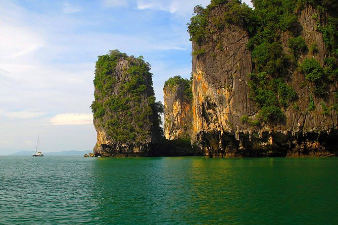 Phuket: James Bond Island by Premium Speedboat with Lunch - Hong Island canoeing through caves and lagoons