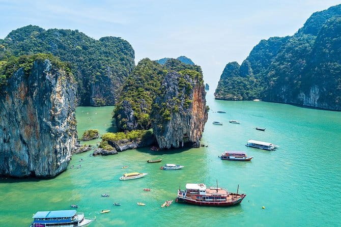 Phuket: James Bond Island by Speedboat - Hong Island by traditional canoe
