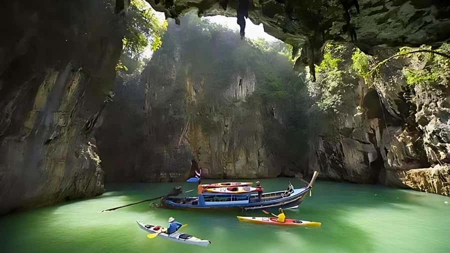Phuket: James Bond Island Day Trip by Speed Boat with Lunch - A final hour at ZCoco Beach