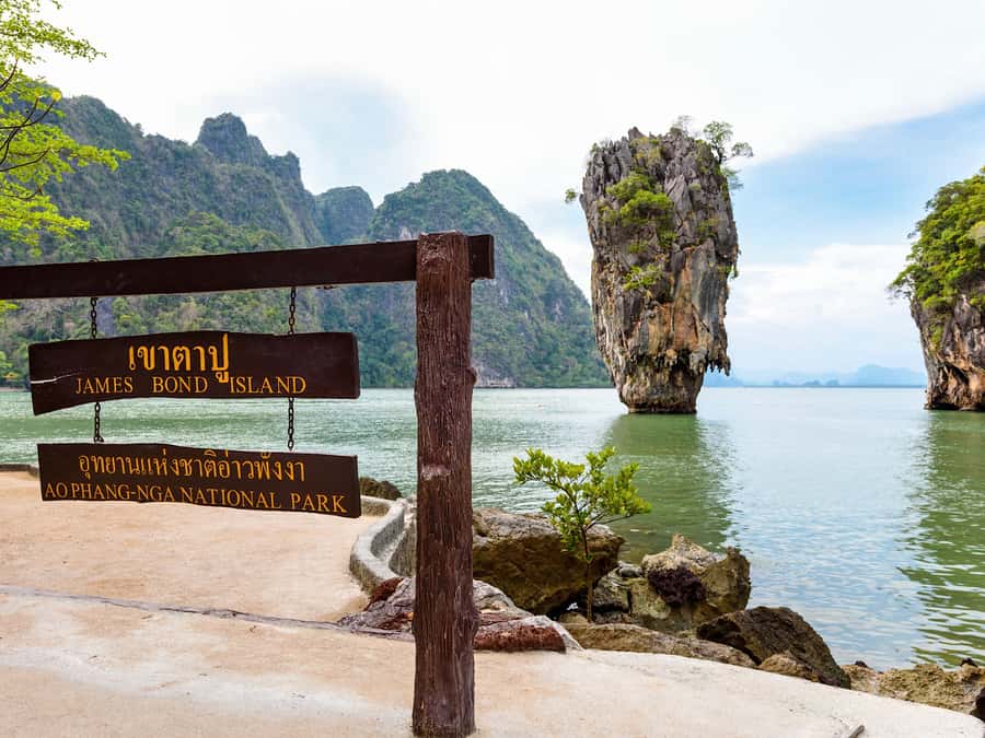 Phuket: James Bond Island, Floating Village Speedboat Tour - Panyee Island, lunch, and the floating village