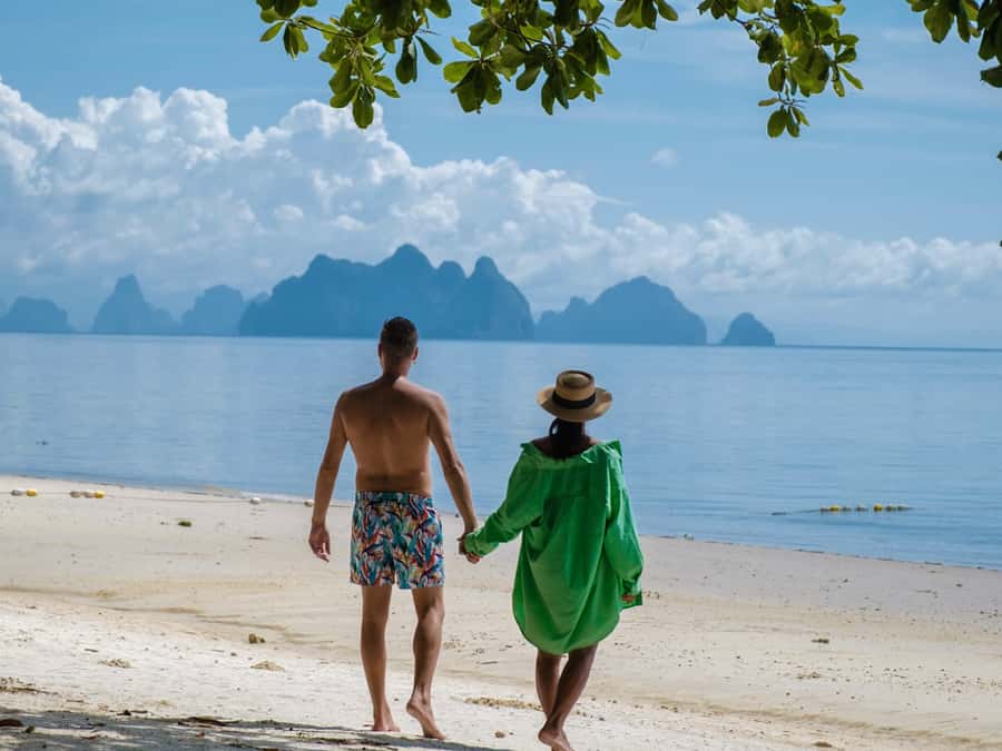 Phuket: James Bond Island, Floating Village Speedboat Tour - Panak Island and the emerald caves