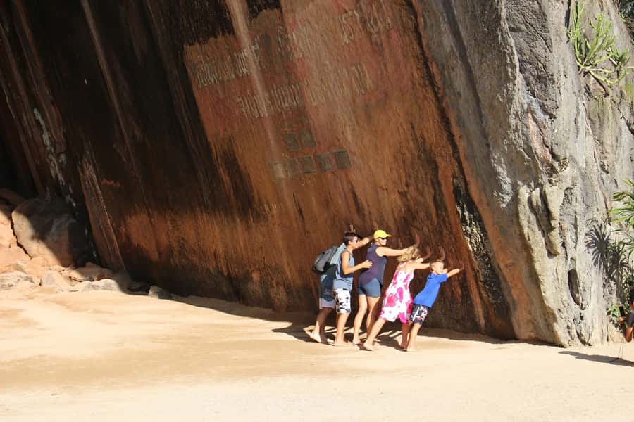 Phuket: Phi Phi & James Bond Island Combo Day Tour w/Lunch - Canoeing through Phang Nga Bay