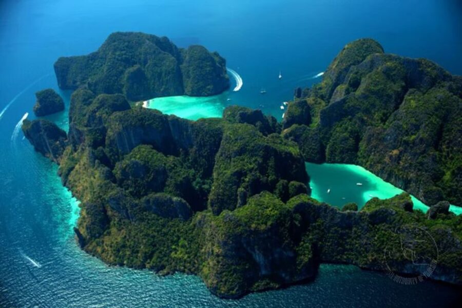 Phuket: Phi Phi & Khai Island Private Speedboat Charter Tour - Service matters at this price