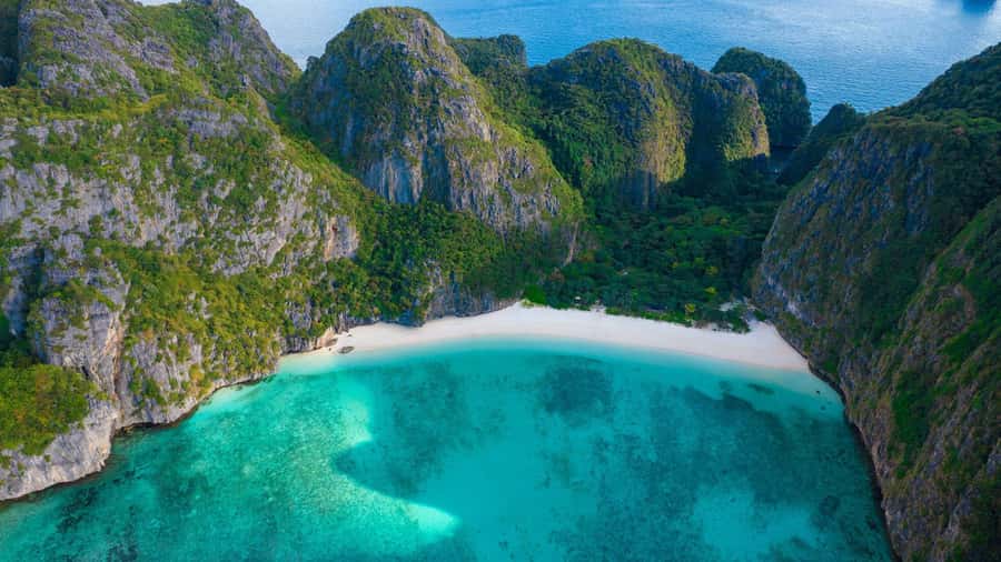 Phuket: Phi Phi Pileh Lagoon Bamboo Island by Speed Boat - Visit Panwa Pier and the morning briefing