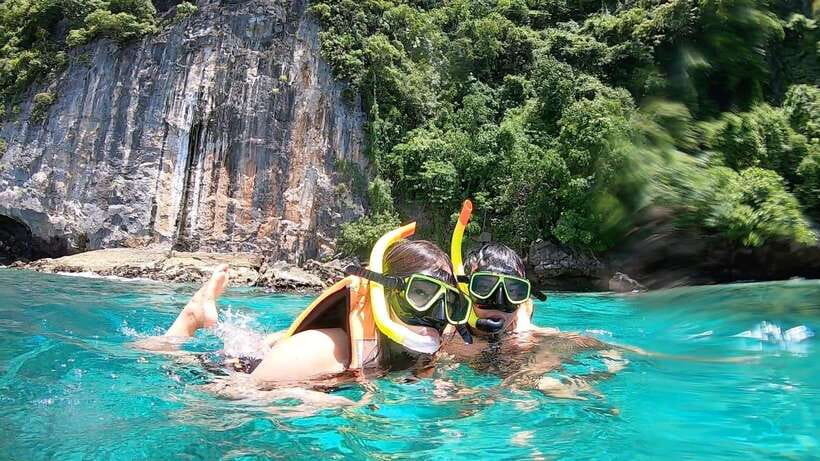 Phuket: PhiPhi, Maya Bay & Khai Island Day Tour with Lunch - Khai Nok Island closes the day