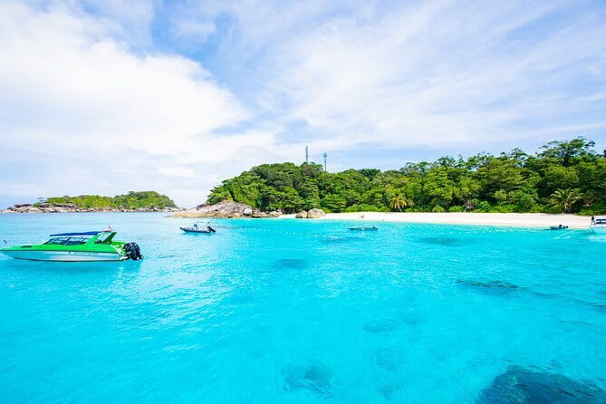 Phuket Private Speed Boat Tours - Crew service is a major part of the appeal