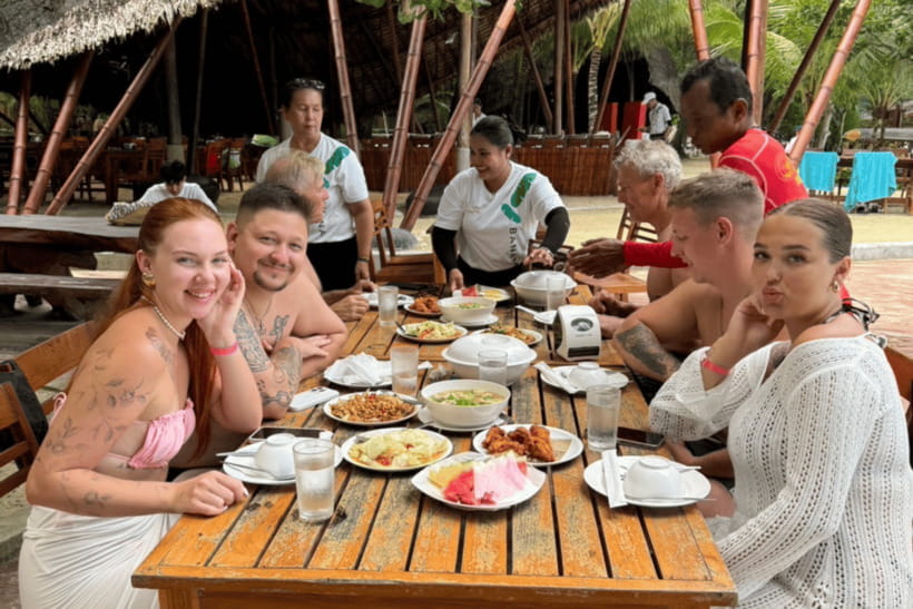 Phuket: Racha and Coral Islands Speedboat Trip with Lunch - Should you book the Racha and Coral Island trip?