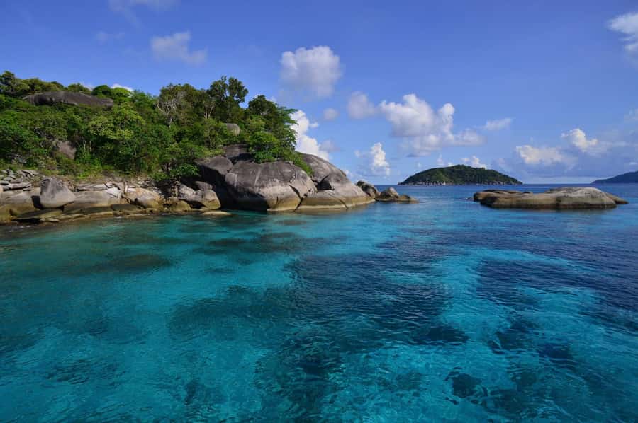 Phuket: Similan Island Day Trip by Speed Boat Catamaran - Koh Ba Ngu is the serious snorkeling stop