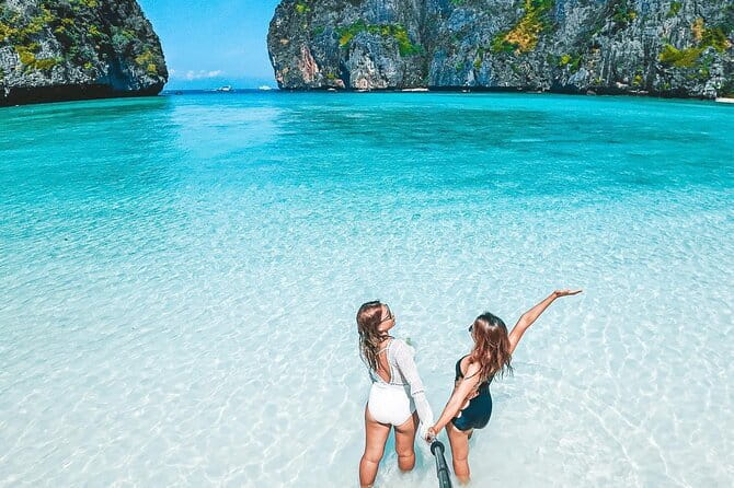 Phuket Speedboat Day Tour to Phi Phi & Maya Bay Highlights - A full day from Phuket to the Phi Phi Islands