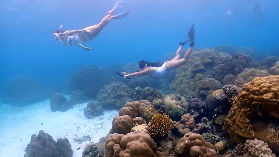 Phuket : Surin Island by Speedboat - Meeting the Moken community