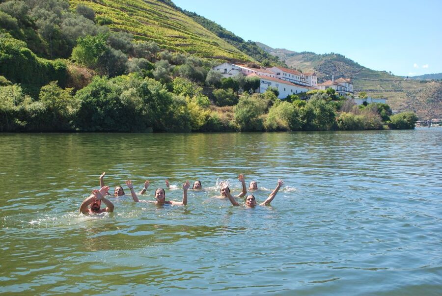 Pinhão: River Douro Speedboat Tour with Water Sports - Price, flexibility, and who should book