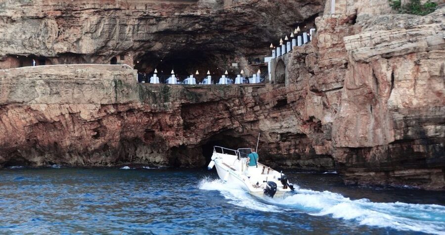 Polignano a Mare: Speedboat Cruise to Caves with Aperitif - Practical advice before you go
