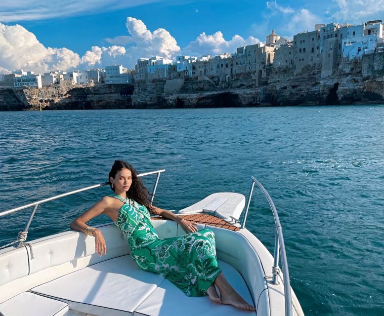 Polignano a Mare: Speedboat Cruise to Caves with Aperitif - From Cala Ponte Marina to the first coves