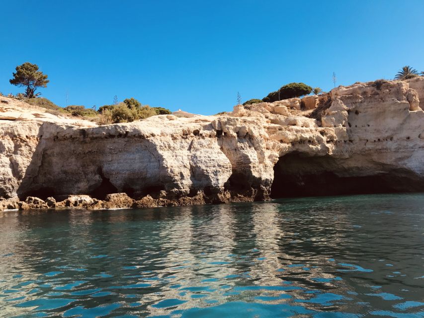 Portimão: Benagil Cave, Marinha Beach Speedboat Tour - Timing, weather, and what to pack