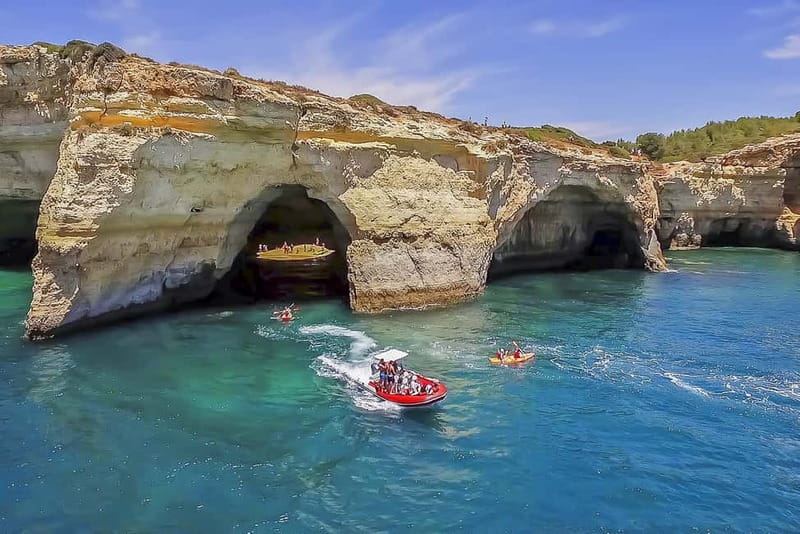 Portimão: Benagil Caves Speed Boat Tour with Sunset Option - Who should choose this boat trip?