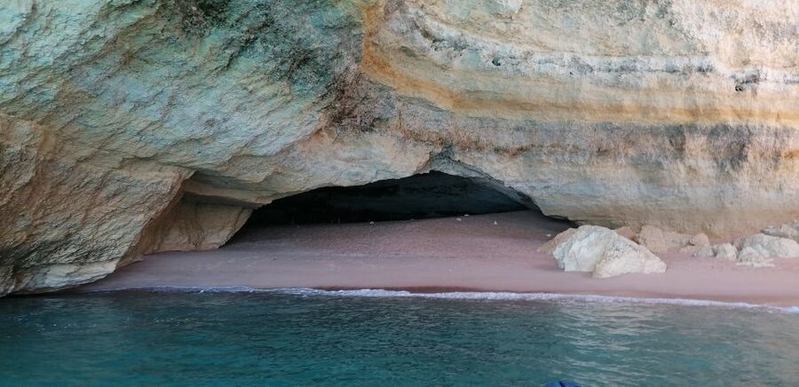 Portimão: Benagil Sea Caves Speedboat Adventure Tour - Paradise Cave and Carvoeiro: cliffs, openings, and beaches
