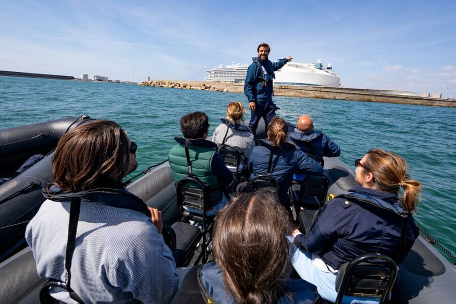 Porto: Douro River Speedboat Tour - The first run along the Douro River