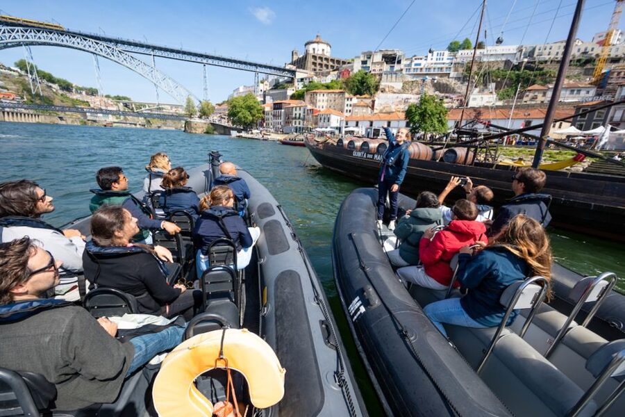 Porto: Douro River Speedboat Tour - The Dom Luís I Bridge and Serra do Pilar