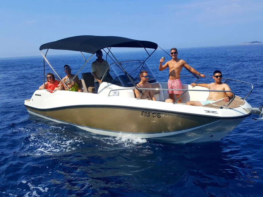 PREMIUM PRIVATE Blue Cave- tour with luxury speedboat - What is included, and what costs extra